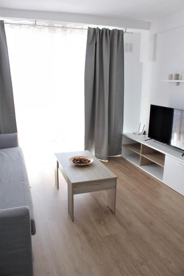 Superb Seaview Apartment In Playa De Las Americas Экстерьер фото