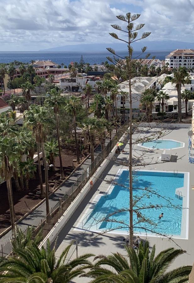 Superb Seaview Apartment In Playa De Las Americas Экстерьер фото