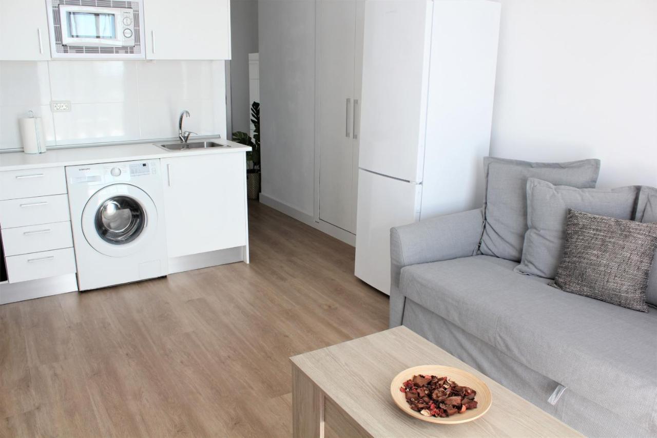 Superb Seaview Apartment In Playa De Las Americas Экстерьер фото