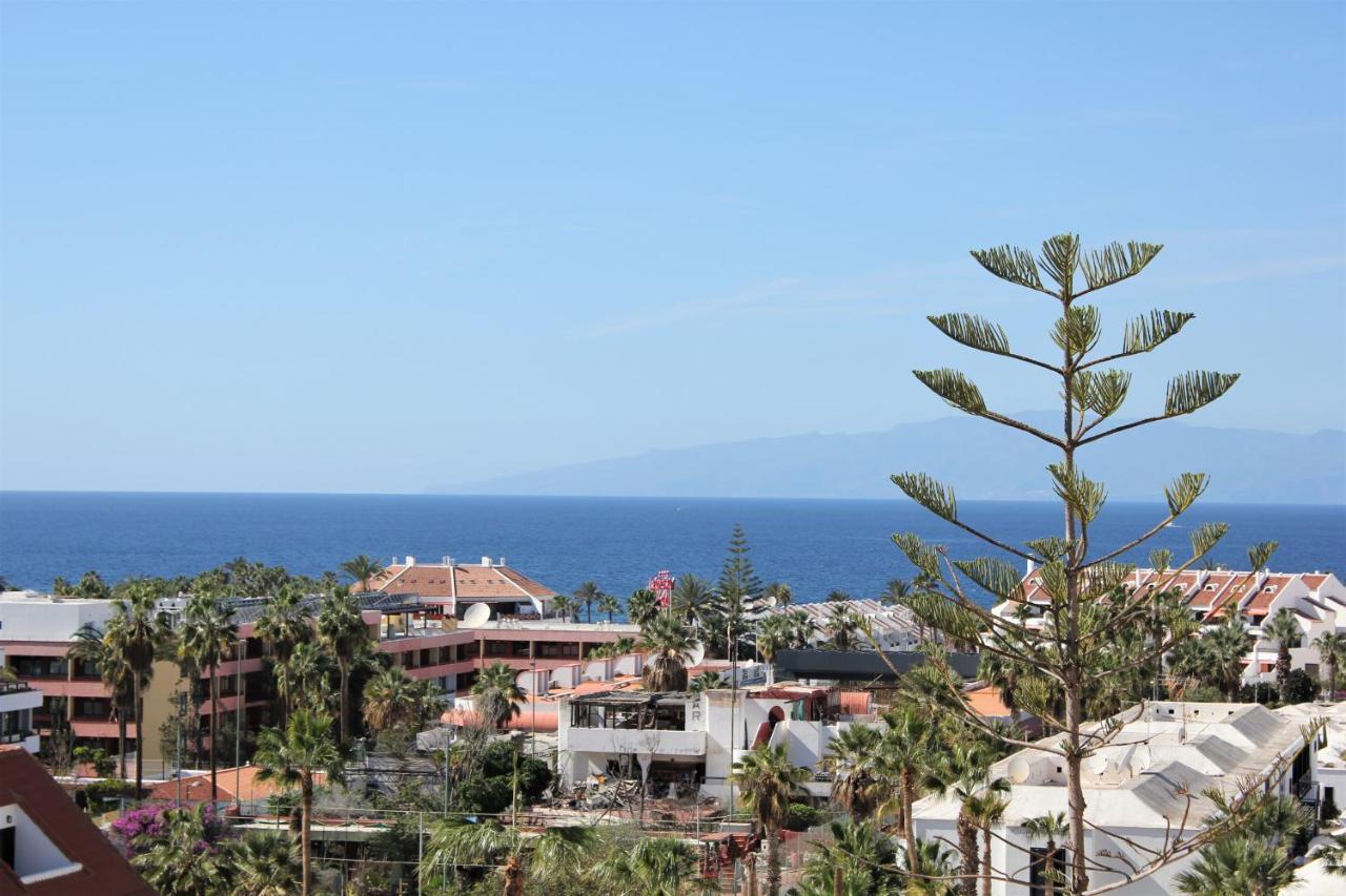 Superb Seaview Apartment In Playa De Las Americas Экстерьер фото